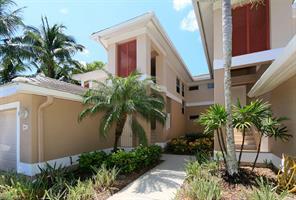 801 Carrick Bend Cir-Unit -201 in Naples, FL - Building Photo - Building Photo