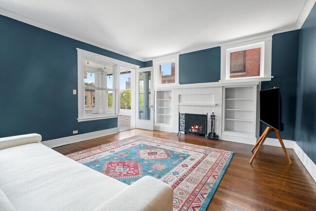 629 W Buckingham Pl in Chicago, IL - Building Photo - Building Photo