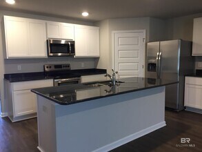 8290 Irwin Loop in Daphne, AL - Building Photo - Building Photo