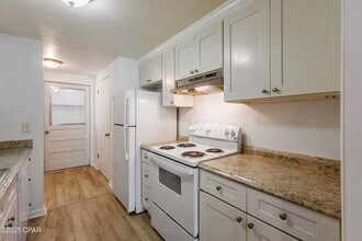 6406 Chipewa St in Panama City, FL - Building Photo - Building Photo