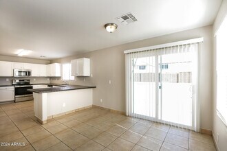 2843 S 63rd Ln in Phoenix, AZ - Building Photo - Building Photo