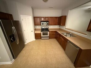 2396 Camden Oak Way in Lithonia, GA - Building Photo - Building Photo