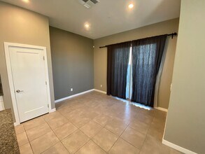 3192 Timorasso Ave in Henderson, NV - Building Photo - Building Photo