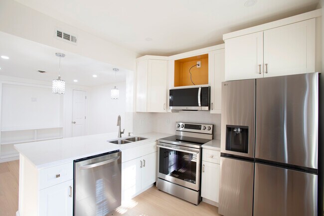 1609 Deford Bailey Ave in Nashville, TN - Foto de edificio - Building Photo