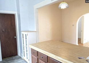 816 W Grand Ave in Muskegon, MI - Building Photo - Building Photo