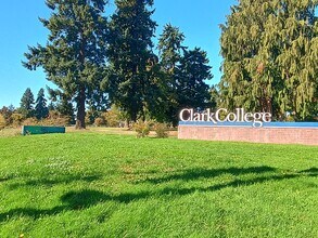 1815 G St, Unit A in Vancouver, WA - Building Photo - Building Photo