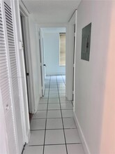 9678 Fontainebleau Blvd in Miami, FL - Building Photo - Building Photo