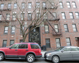 3220 Steuben Ave in Bronx, NY - Foto de edificio - Building Photo