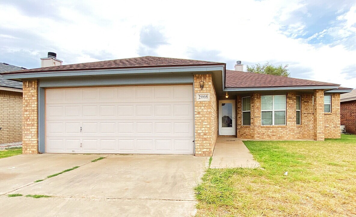 2008 79th St in Lubbock, TX - Building Photo