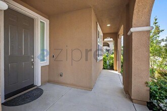 3730 Iskenderun Ave in Sacramento, CA - Building Photo - Building Photo