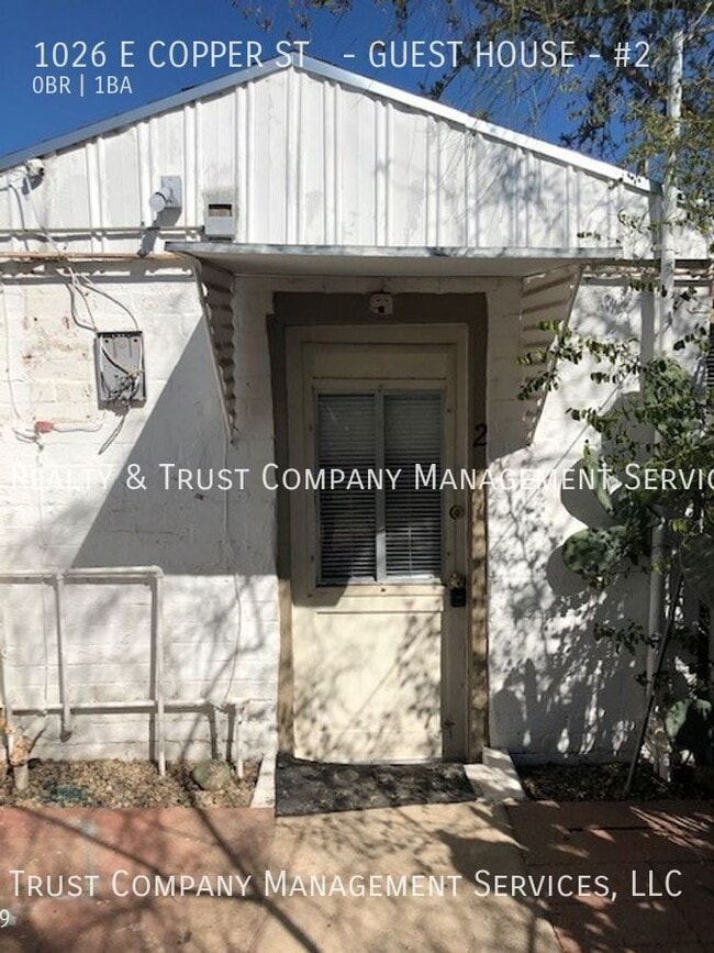 property at 1026 E Copper St