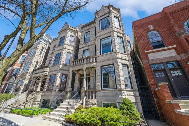 849 N Damen Ave, Unit G