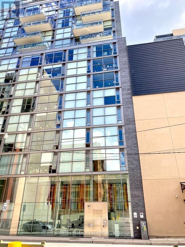 25-325 Oxley St in Toronto, ON - Building Photo - Building Photo