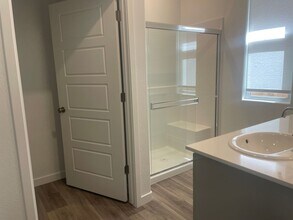 2780 N Jason Ave in Fresno, CA - Building Photo - Building Photo