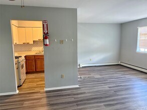 314 Ruth Ct in Middletown, NY - Building Photo - Building Photo