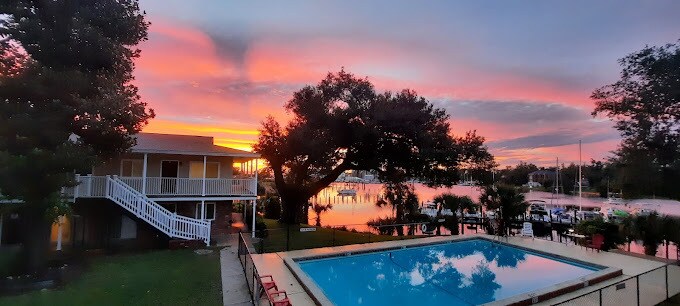 Magnolia Cove Apartments and Marina in Panama City, FL - Building Photo