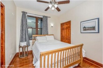 3037 W Lyndale St in Chicago, IL - Building Photo - Building Photo