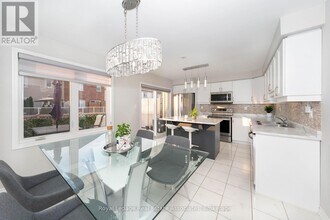 111 Gore Ct in Milton, ON - Building Photo - Building Photo