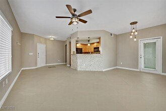 6160 Rumrill St in Las Vegas, NV - Building Photo - Building Photo