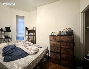 426 E 66th St in New York, NY - Building Photo - Building Photo