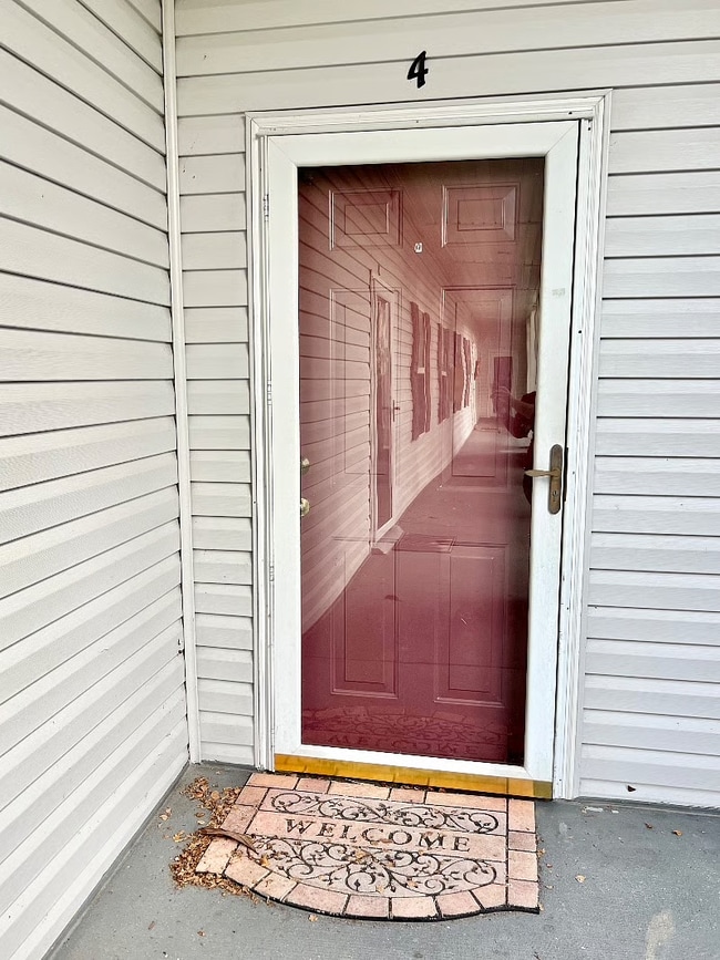 property at 4822 Innisbrook Ct