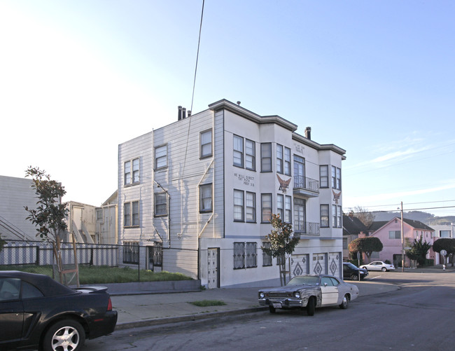 Alled Apartment in San Francisco, CA - Building Photo - Building Photo