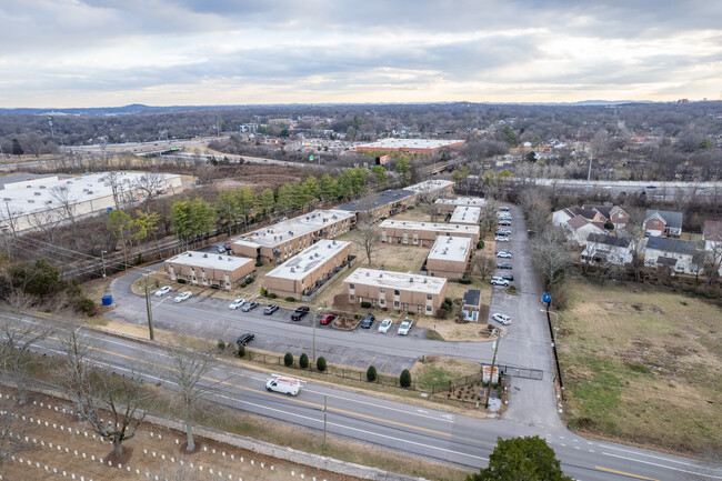 Quail Creek in Madison, TN - Building Photo - Building Photo