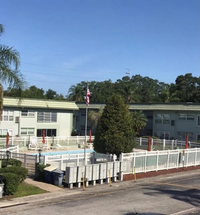 1433 S Belcher Rd, Unit # G6 in Clearwater, FL - Foto de edificio