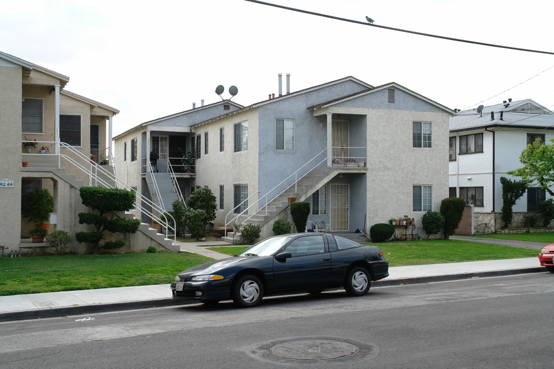 408 E Palmer Ave in Glendale, CA - Building Photo