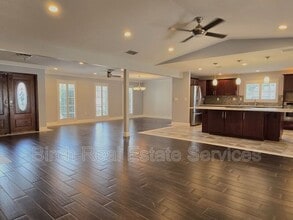 515 Hollow Ridge Rd in Palm Harbor, FL - Building Photo - Building Photo