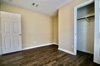 3116-3118 S Cherry Ln in Fort Worth, TX - Building Photo - Building Photo