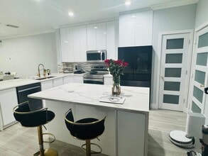 16262 Ravina Way in Naples, FL - Building Photo - Building Photo