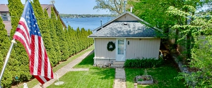 N53W34396-W34396 Rd Q, Unit N53 W34396 in Okauchee Lake, WI - Foto de edificio - Building Photo