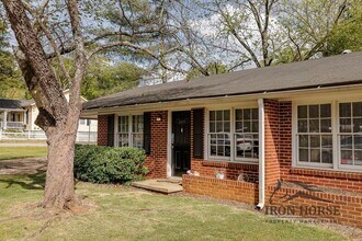 2021 S Lumpkin St in Athens, GA - Building Photo - Building Photo