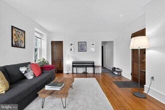 1320 Butler Pike in Conshohocken, PA - Building Photo - Building Photo