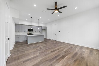 6804 Arabella St in Houston, TX - Building Photo - Building Photo