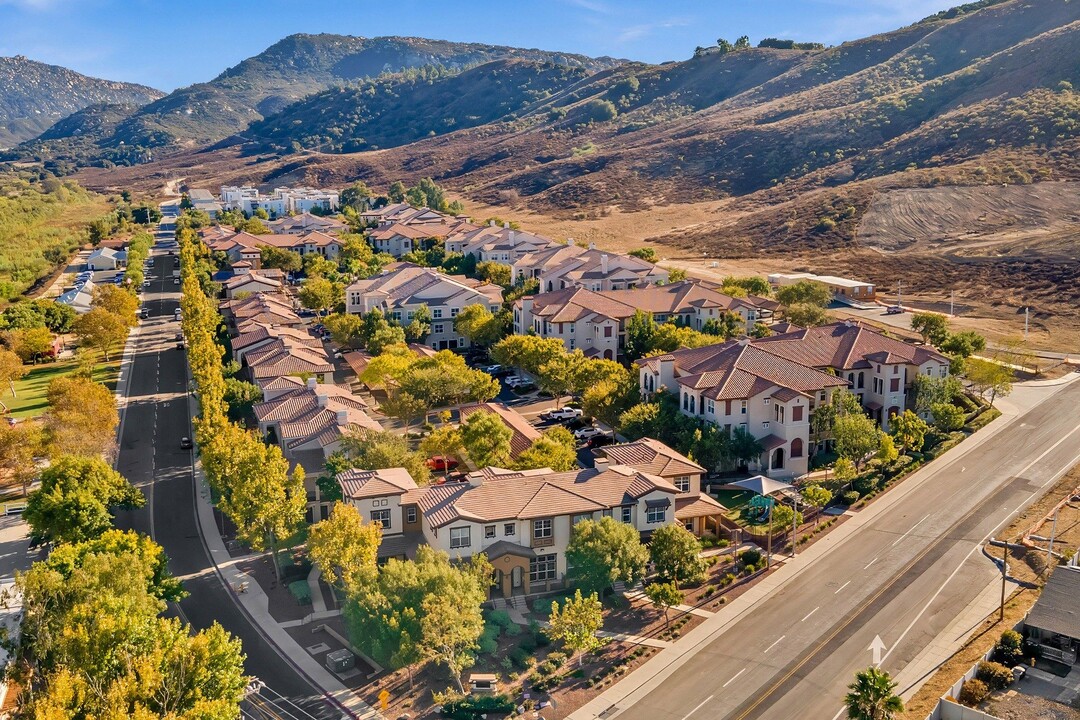 Foothills at Old Town Apartments in Temecula, CA - Foto de edificio