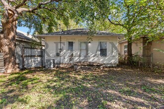 251 Millwood N in Wichita, KS - Building Photo - Building Photo