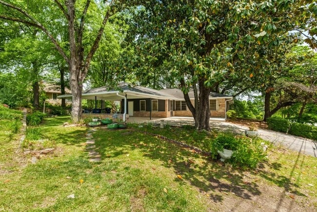 property at 1930 Hollywood Rd