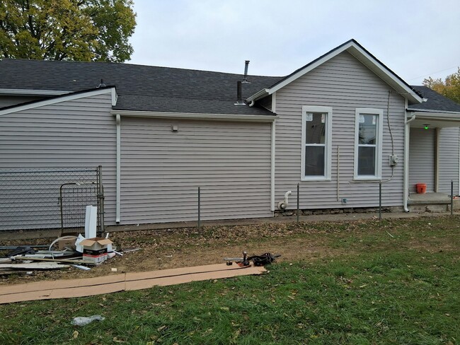 1528 Chapel St in Dayton, OH - Building Photo - Building Photo