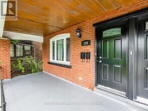 229 Winona Dr in Toronto, ON - Building Photo - Building Photo