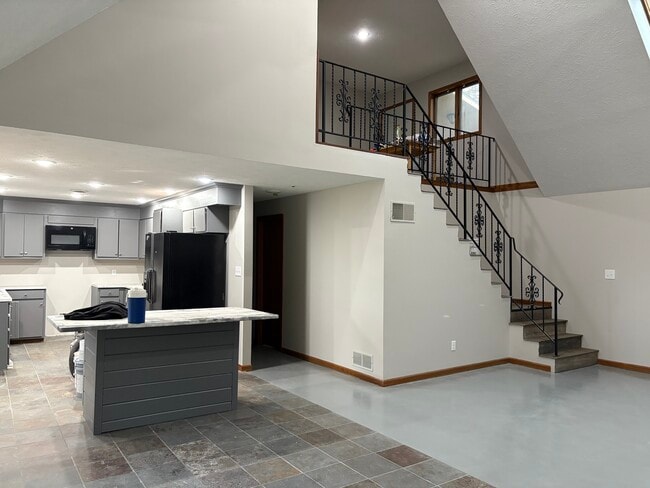 property at 6163 N Holmes Rd