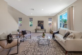 5408 Mazant Loop in Antioch, CA - Building Photo - Building Photo