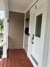 54 W Sharon Rd, Unit 2 in Glendale, OH - Building Photo - Building Photo