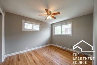 4720 Main St in Skokie, IL - Building Photo - Building Photo