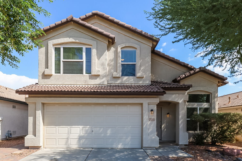 13042 W Monterey Way in Avondale, AZ - Building Photo
