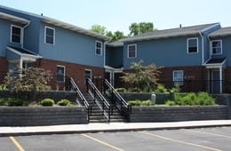 Olympia Terrace in Auburn, NY - Foto de edificio