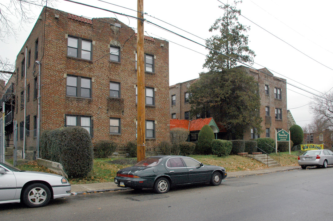 Fieldview Apartments in Philadelphia, PA - Foto de edificio