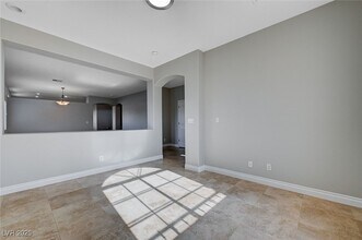 10518 Santerno St in Las Vegas, NV - Building Photo - Building Photo