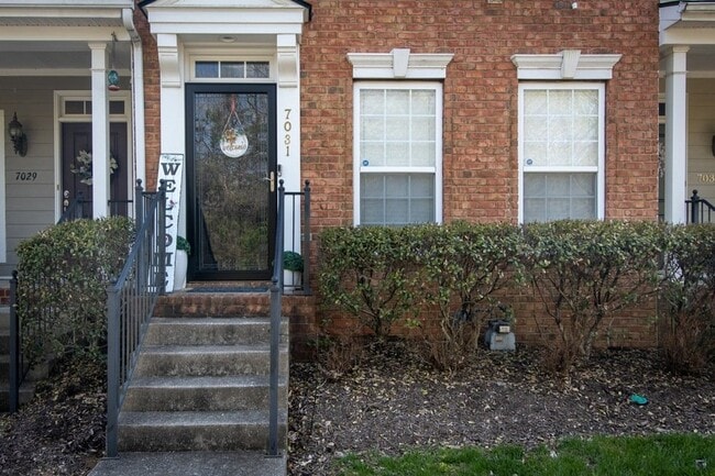 property at 7031 Sunnywood Dr